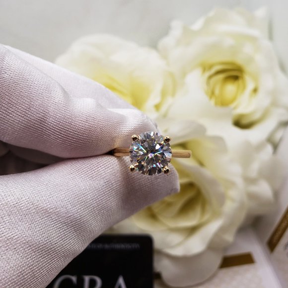 14K Solid  Yellow Gold 3 Carats Round Cut Moissanite Engagement Ring - Picture 5 of 5